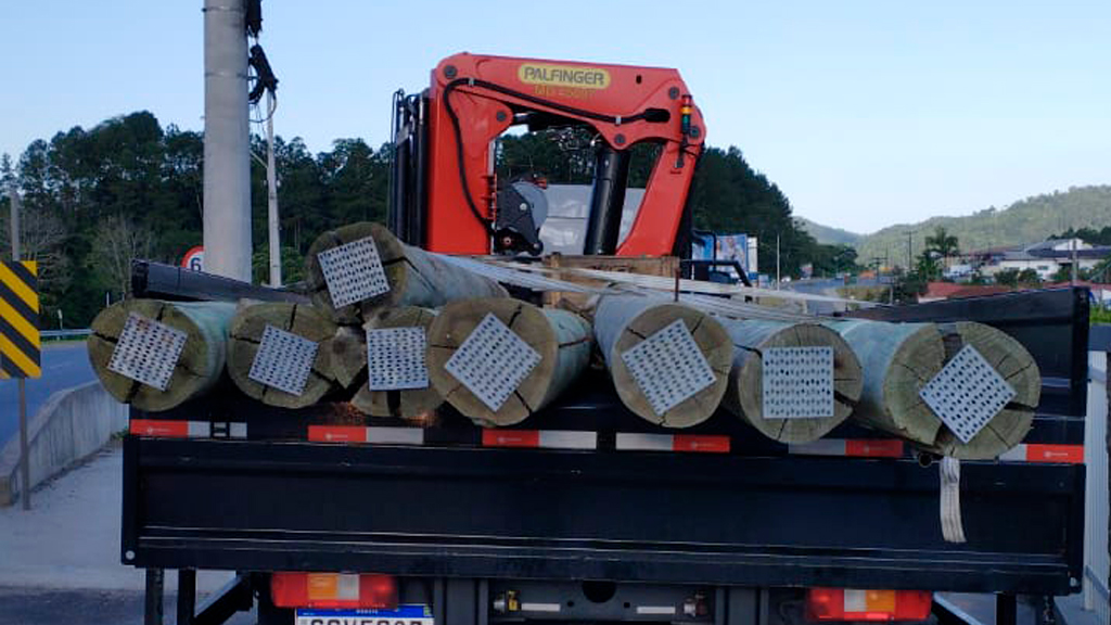 Munk 3B9 Transportes e Guindastes
